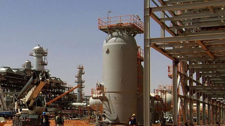 Befreiungsversuch der Geiseln in Gasförderanlage in Algerien gescheitert.