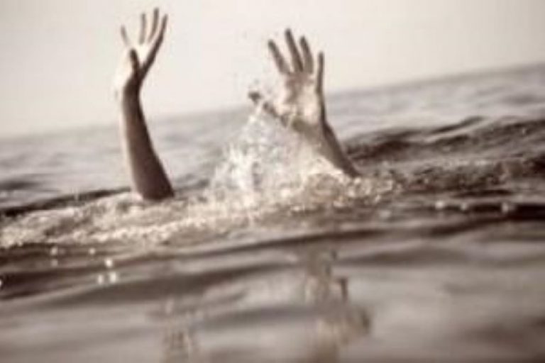 Yečča-t wassif n ṣummam