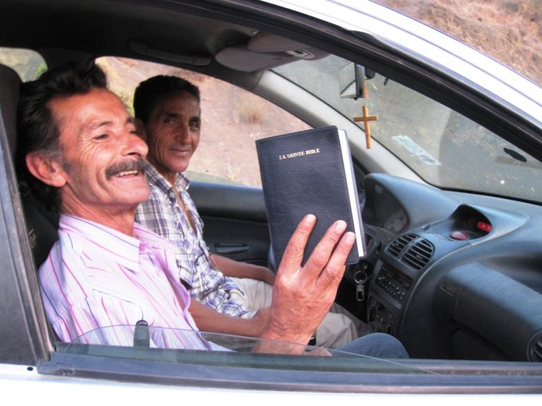 Wa yekcem, wayeḍ yeffeɣ!