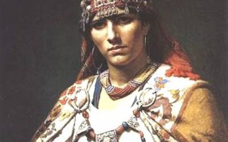 Journée mondiale de la femme : La femme kabyle entre modernité et traditions