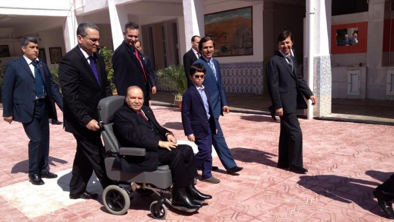 Vers le prolongement du mandat de Bouteflika