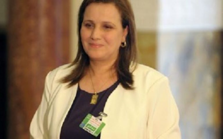 Mounia Meslem Si Amer