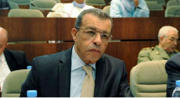 Un chercheur Algérien menacé par le ministre des finances