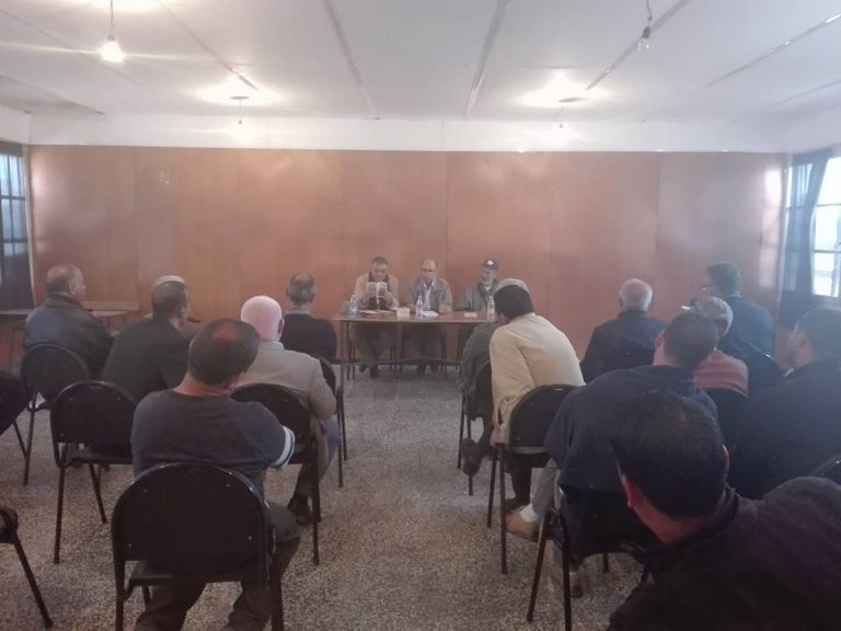 Il a animé une conférence à Aokas : Lyes Benyoub parle de l’esclavage