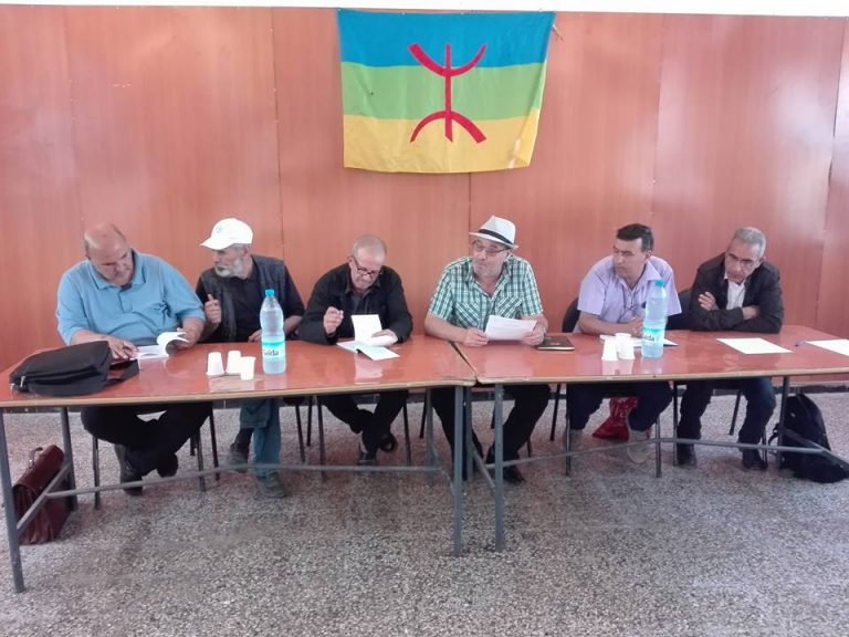 Enfin ! Une conférence autorisée à Aokas !