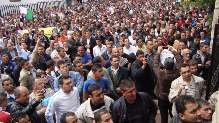 Marche le 25 septembre à Tizi-Ouzou