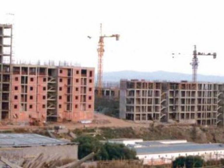 Projet des logements LPA de Mirabeau, L’association des journalistes de Tizi Ouzou menace