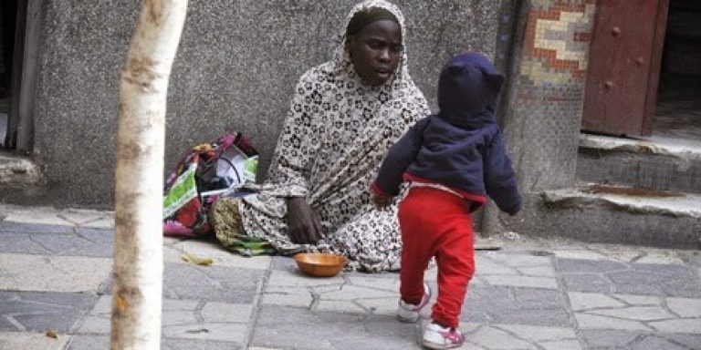 On ne les reverra plus, les nigériens qui faisaient l’aumône à Tizi Ouzou sont partis !