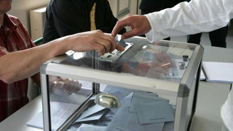 Les citoyens de Tizi Ouzou : « Nous votons depuis 1991, qu’est-ce qui a changé ? »