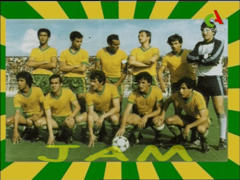 Les fans de la JSK à Alger par milliers