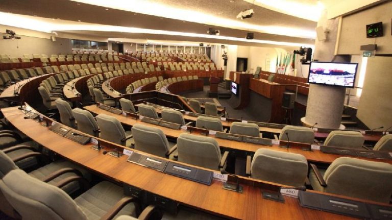 Blocage de l’APN en Algérie : la population  de la Kabylie indifférente