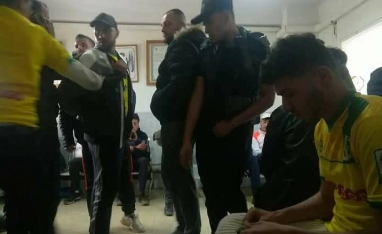 supporteurs de la JSK et la police algérienne