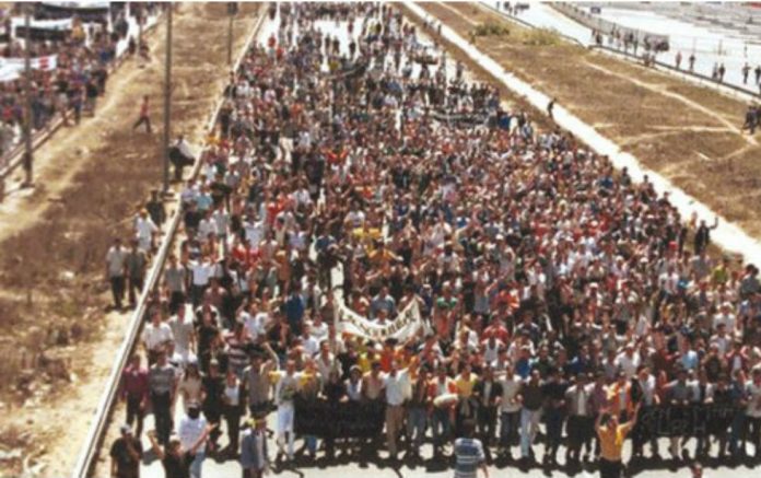 Marche des Kabyles sur Alger 2001