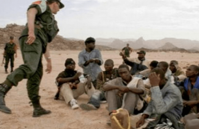 Les migrants africains maltraités par l'armée algérienne