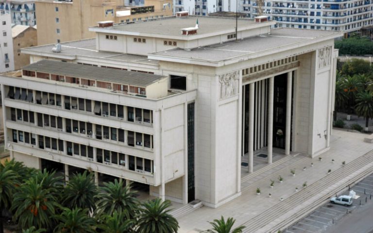 Siege de l'UGTA à Alger