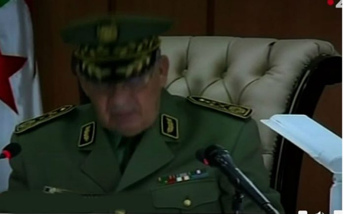 Le General-Major Gaid Salah