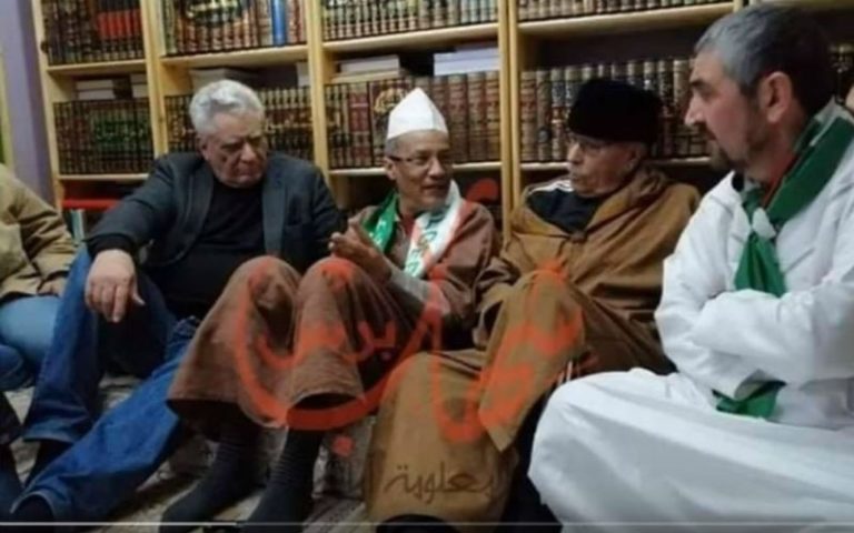 Maître Bouchachi et Lakhdar Bouregaa chez Ali Belhadj