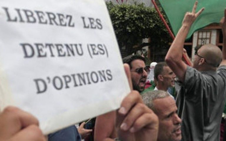 Liberez les detenus d'opinions!