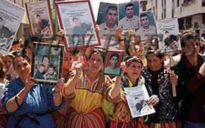Les mamans des martyrs de 2001
