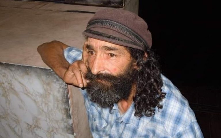 Le poète kabyle Ahmed Lahlou