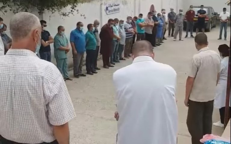 Hôpilal d'Amridj, une minute de silence à la mémoire de Mouloud Achour