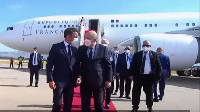 Le président Macron à Alger