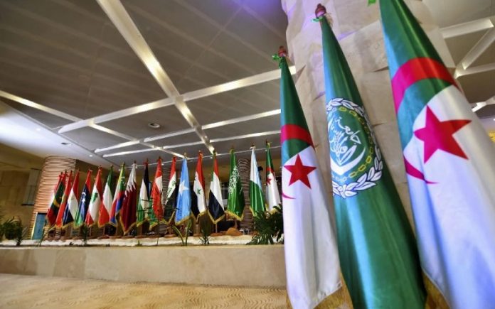 Sommet d'Alger, les Arabes absents