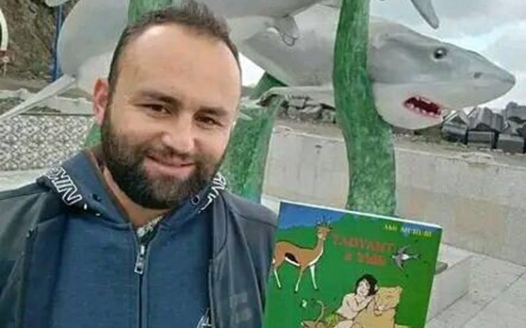 Akli Mouhoubi, à Aokas
