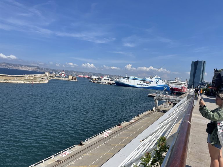 La France bloque les bateaux algériens à Marseille