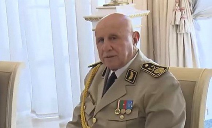 Le Général-major M'henna Djebbar