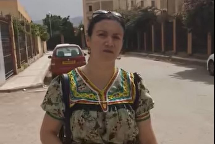 Une lycéenne renvoyée à cause de sa robe kabyle