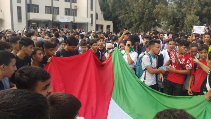 Des élèves instrumentalisés pour la marche de soutien à Gaza
