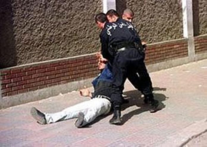 La repression des Kabyles par la police algérienne
