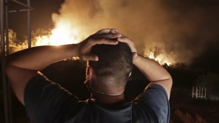 L'Algérie continue sa politique de la terre brulée en Kabylie