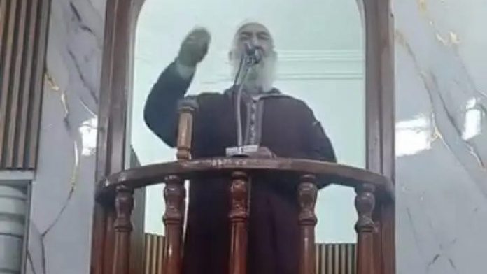 L’imam d’une mosquée du quartier Eucalyptus, à Draria (Alger) L’imam d’une mosquée du quartier Eucalyptus, à Draria (Alger)