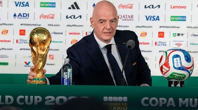 Le patron de la Fifa soutient Christophe Gleizes Le patron de la Fifa soutient Christophe Gleizes